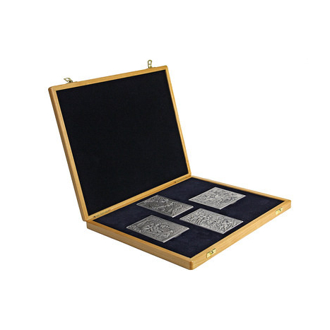 Set of four plaques "Artworks of world famous artists II."